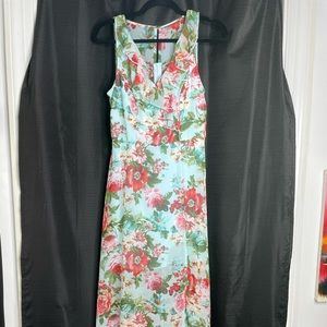 Maxi floral dress